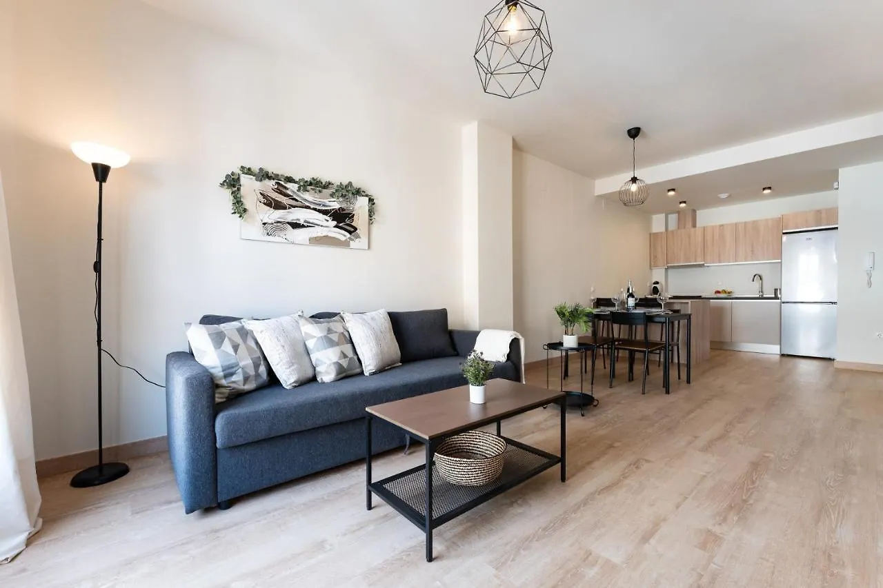 Apartment Malagasuite Comfortable Home 4